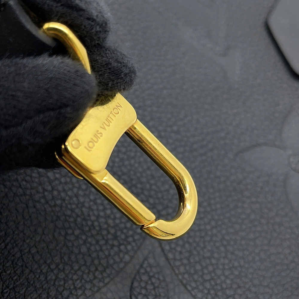 Louis Vuitton shoulder bag, Monogram Empreinte, Multi Pochette Accessoires M8... - Picture 14 of 16